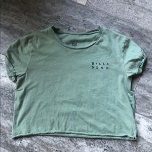 billabong crop tee